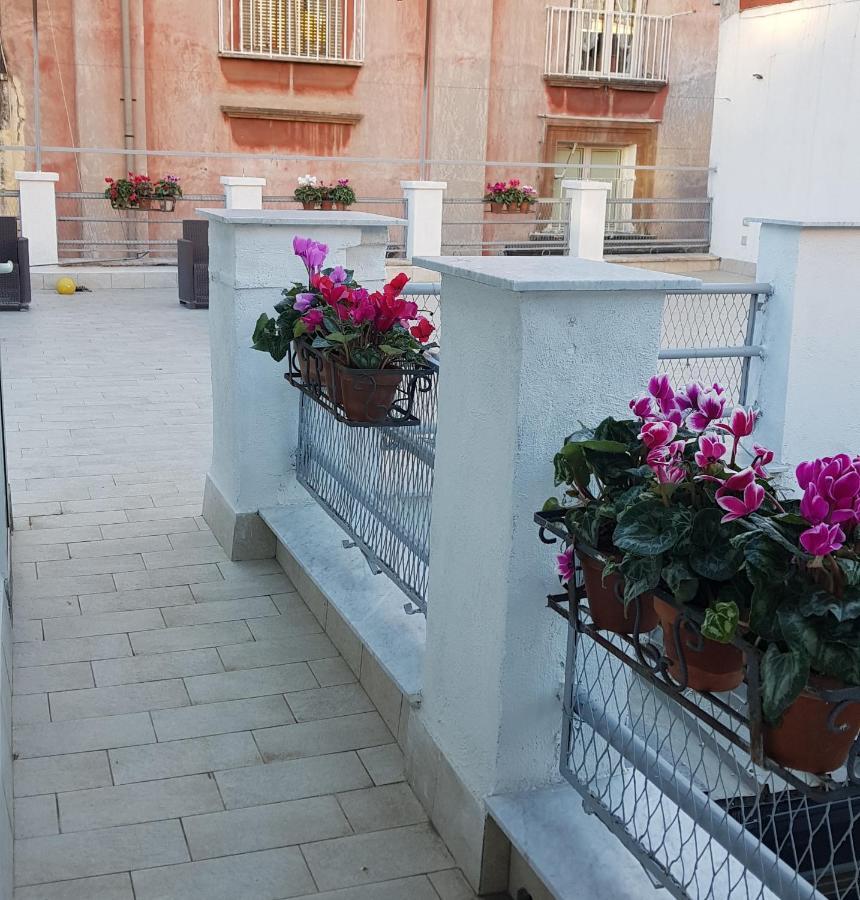 B&B Soriano44 Naples Exterior photo
