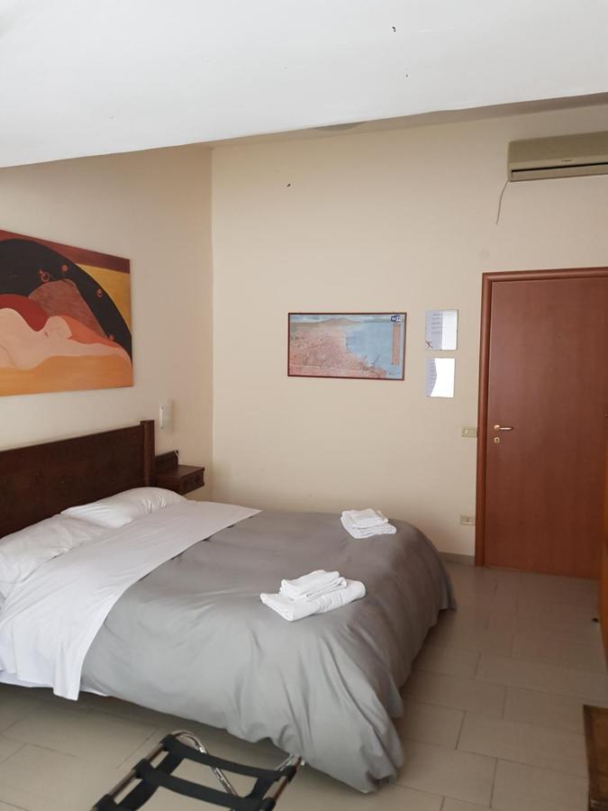 B&B Soriano44 Naples Exterior photo